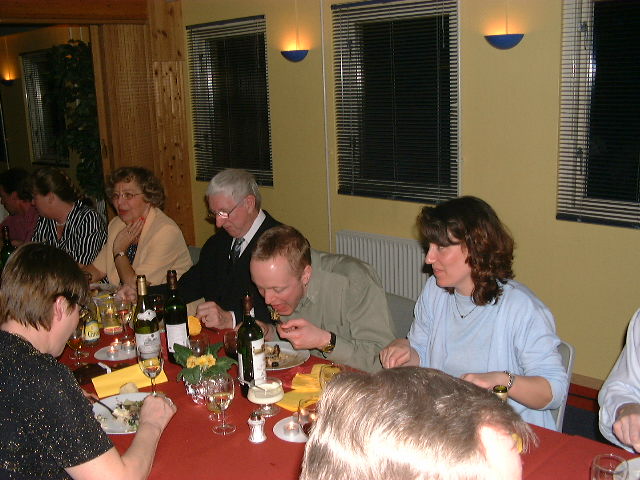 0015 Omkring bordet 3.jpg
